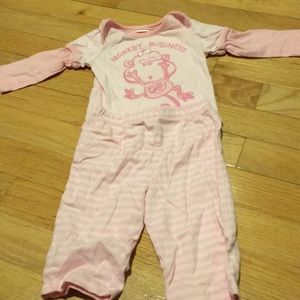 Pink Girl’s Outfit